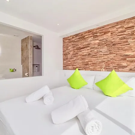 Villa N15 En Plein Coeur De La Marina, Proche De Rosas, Costa Brava