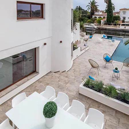 N15 En Plein Coeur De La Marina, Proche De Rosas, Costa Brava Villa *