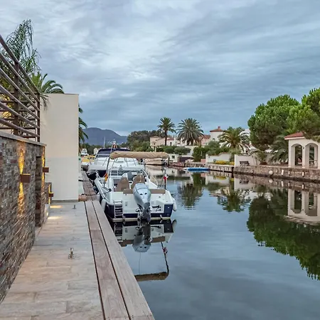 N15 En Plein Coeur De La Marina, Proche De Rosas, Costa Brava *